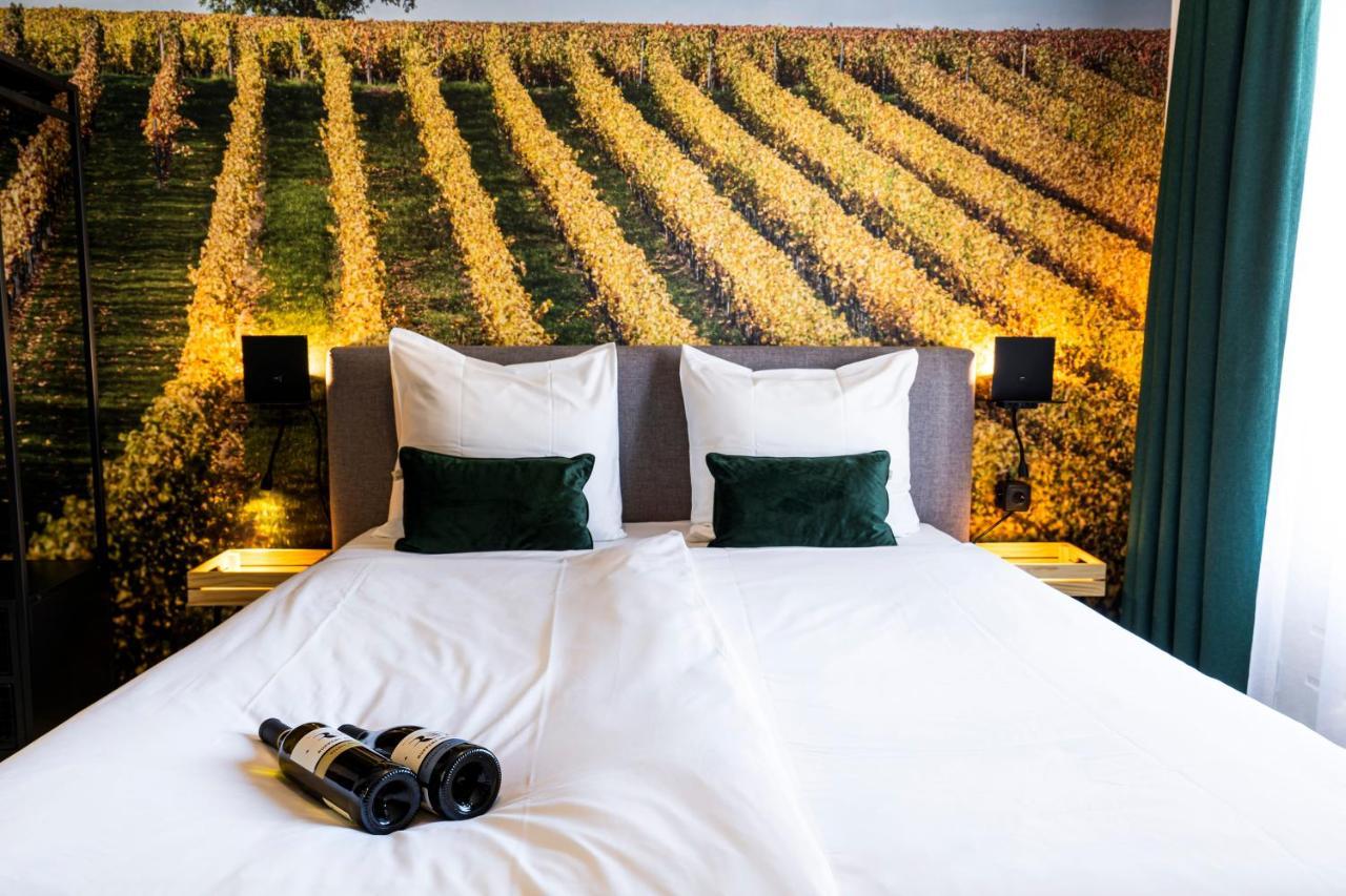 Dormio Wijnhotel Valkenburg Valkenburg aan de Geul Екстериор снимка